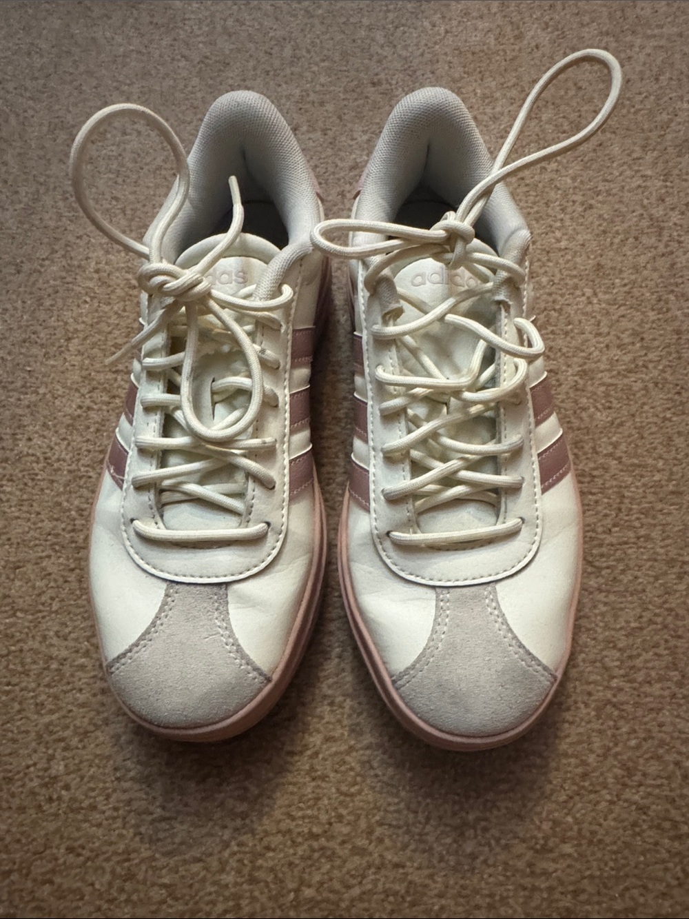 adidas Women’s White and Dusty Pink Low-Top Sneakers